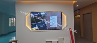 Indoor LED Ad Display Panel Desain Disesuaikan Untuk Retail Dan Acara