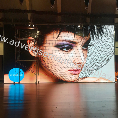 1500cd/m2 Layar LED Indoor Interaktif dengan Remote Control Touchscreen