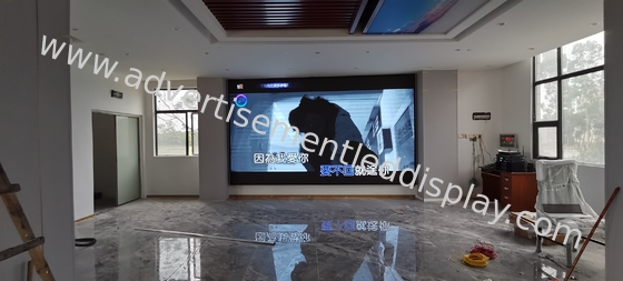 Sistem Kontrol Lanjutan Layar Iklan LED 92x192mm Lemari Besi untuk Pengelolaan Mudah