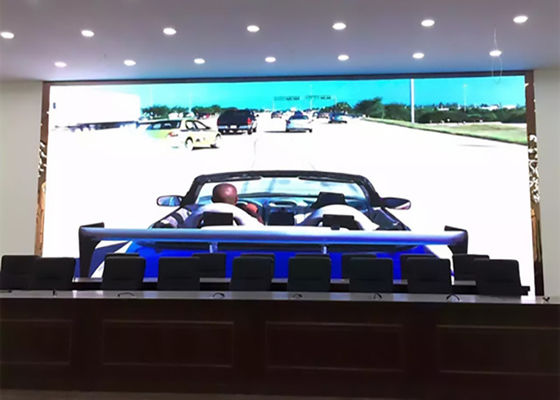 P5 Indoor Advertising LED Display Iron Die Casting Aluminium Cabinet