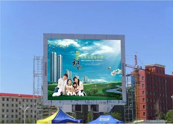 Panel Iklan LED Ringan 5500cd / M2 IP54 LED Billboard Sign